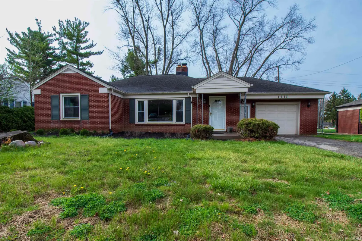 1411 E 8th Street, Anderson, IN 46012 - #1