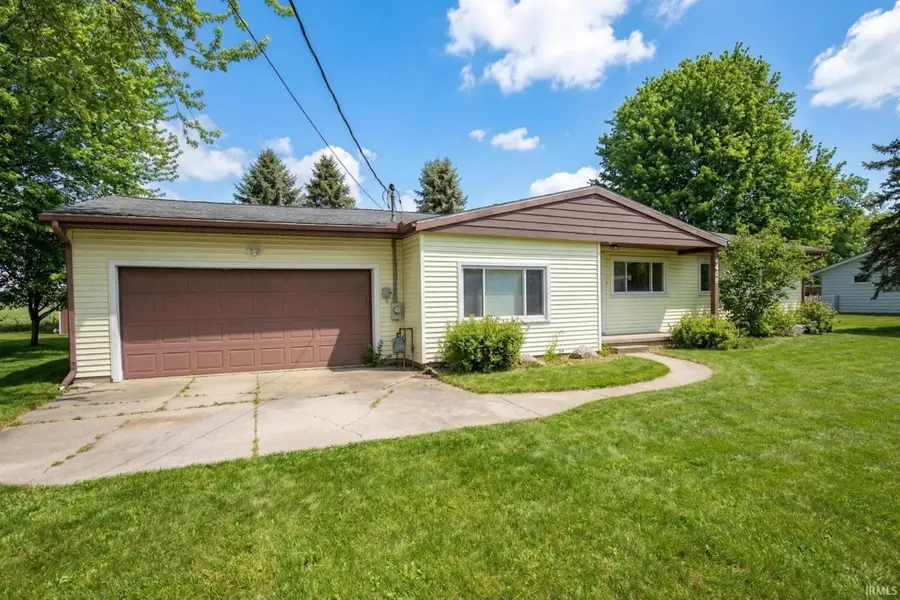 408 W Harrison Street, Mentone, IN 46539 - #2