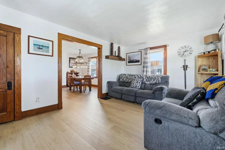 2517 Parnell Avenue, Fort Wayne, IN 46805 - #3