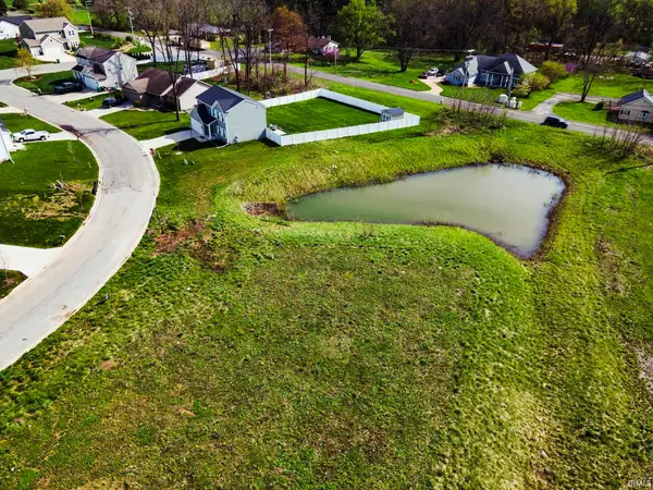 53592 Larne Drive, South Bend, IN 46628