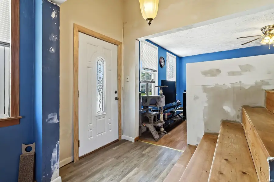 604 S Water Street, Jonesboro, IN 46938 - #2