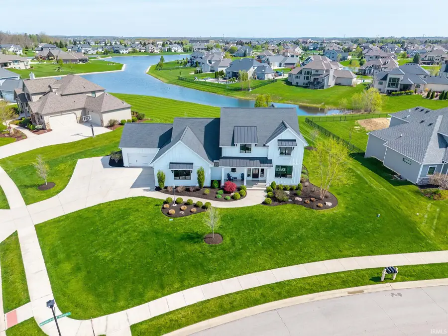 3095 Laurel Springs Drive, Fort Wayne, IN 46814 - #2