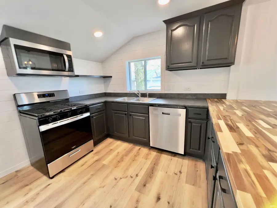 806 N Harrison Street, Syracuse, IN 46567 - #3