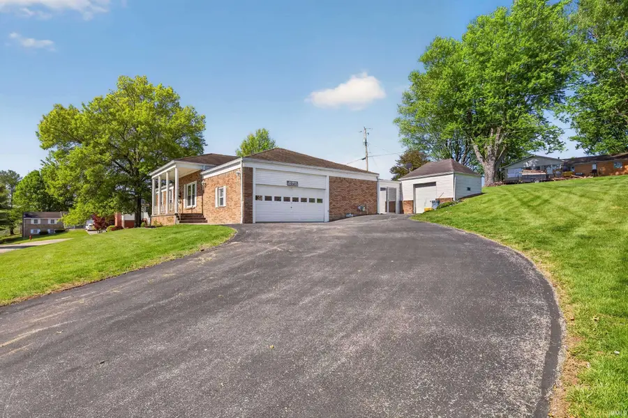 517 W 11th Street, Oolitic, IN 47451 - #3
