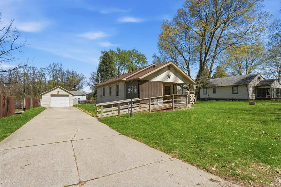 2215 Hillside Avenue, South Bend, IN 46613 - #3