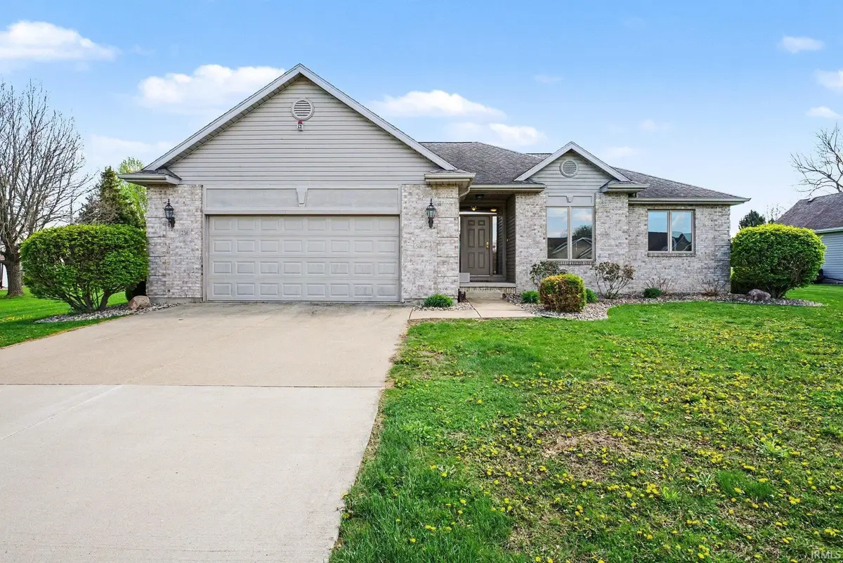 236 Tulip Circle, Bremen, IN 46506 - #1
