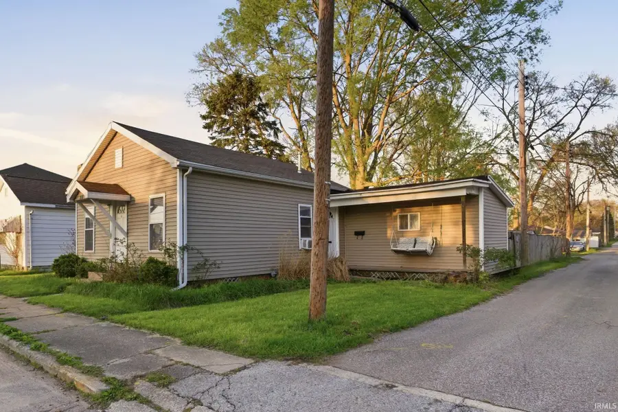 212 Union Street, Mishawaka, IN 46544 - #2