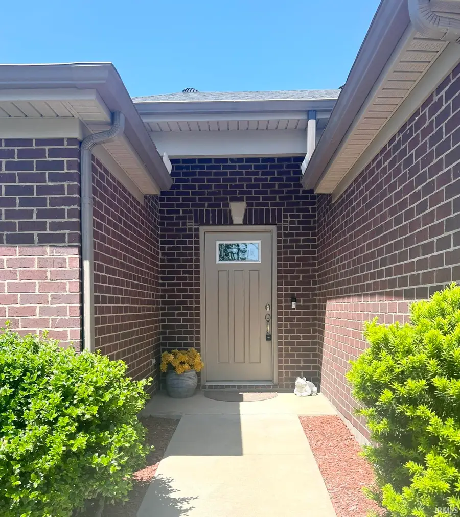 5020 Mustang Drive, Evansville, IN 47715 - #2