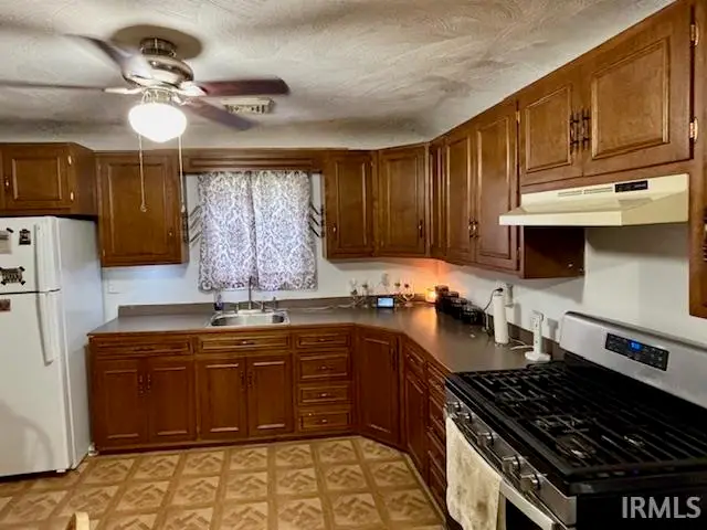 314 Clayton Street, Rochester, IN 46975 - #3