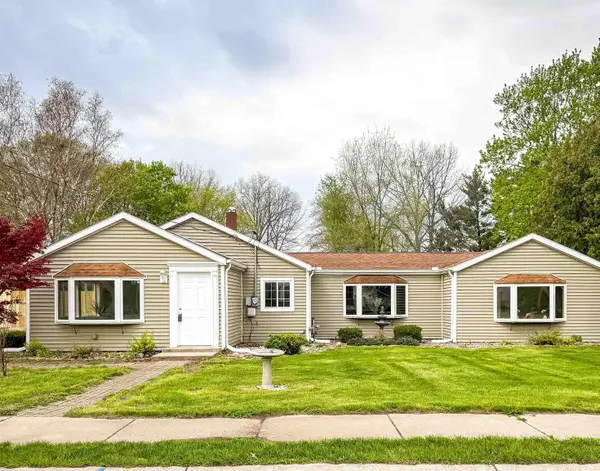1719 Maplehurst Avenue, Mishawaka, IN 46545