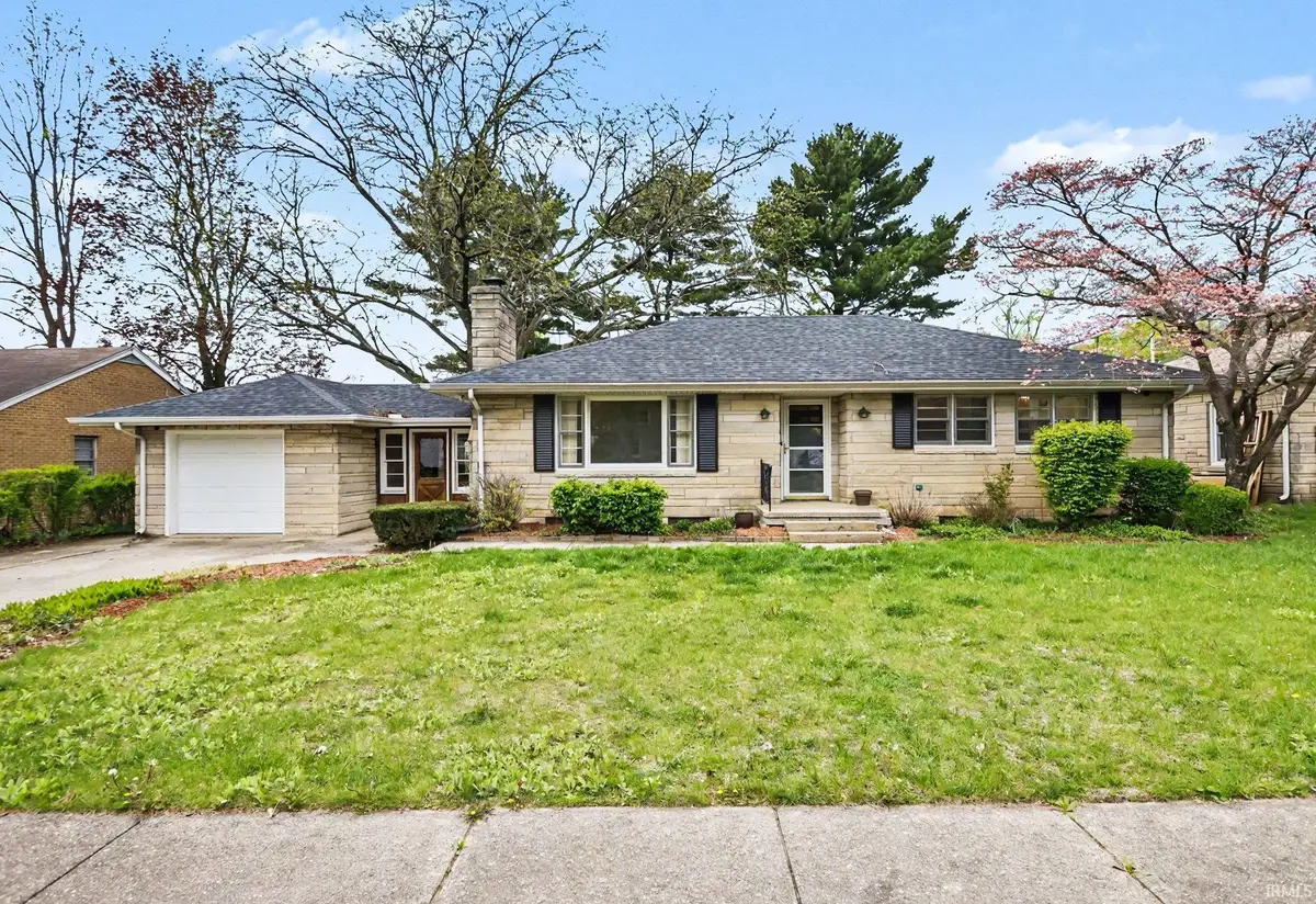 313 S 34th Street, South Bend, IN 46615 - #1