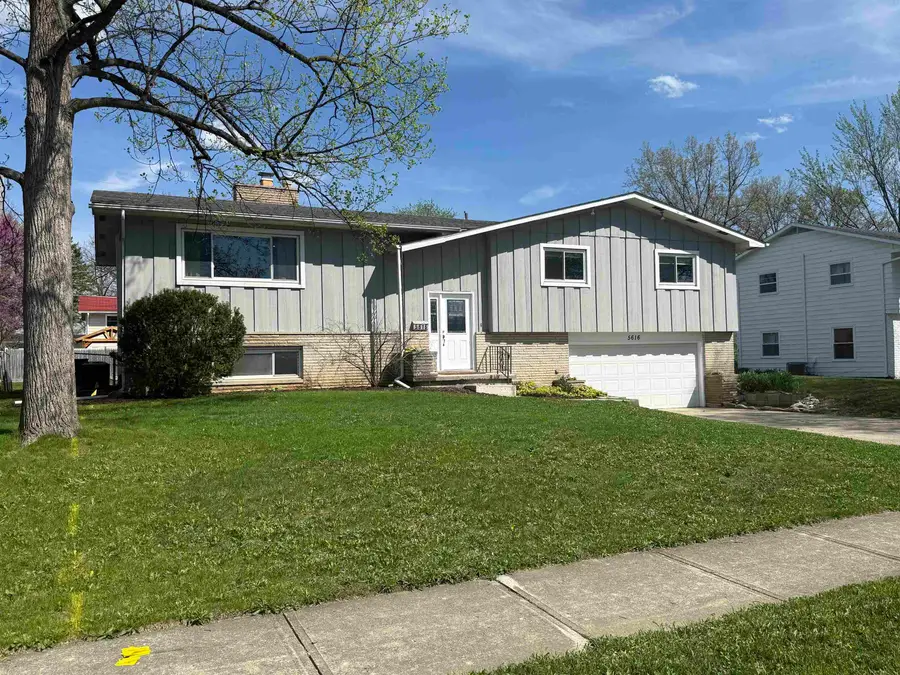 5616 Dartmouth Drive, Fort Wayne, IN 46825 - #2