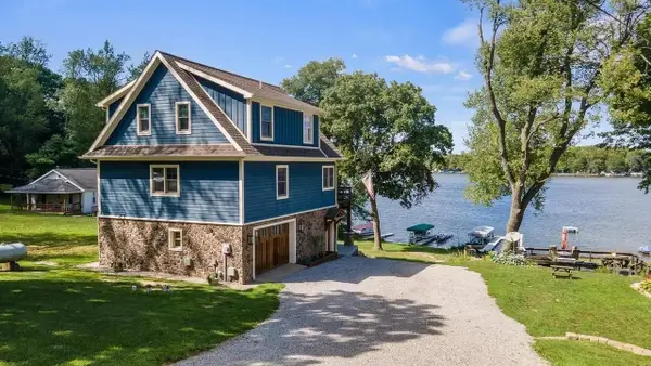 160 Lane 100 Long Lake, Fremont, IN 46737