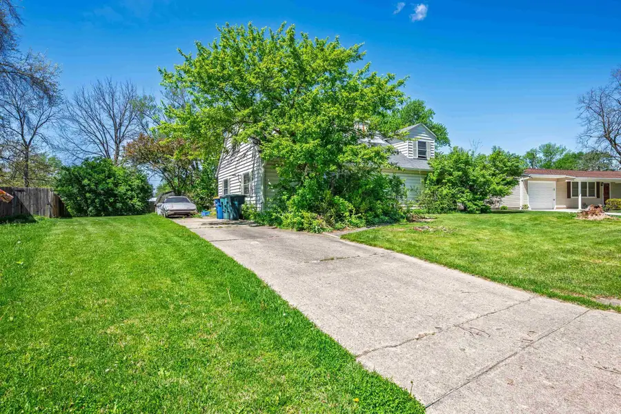 1804 W Norwood Drive, Muncie, IN 47304 - #2