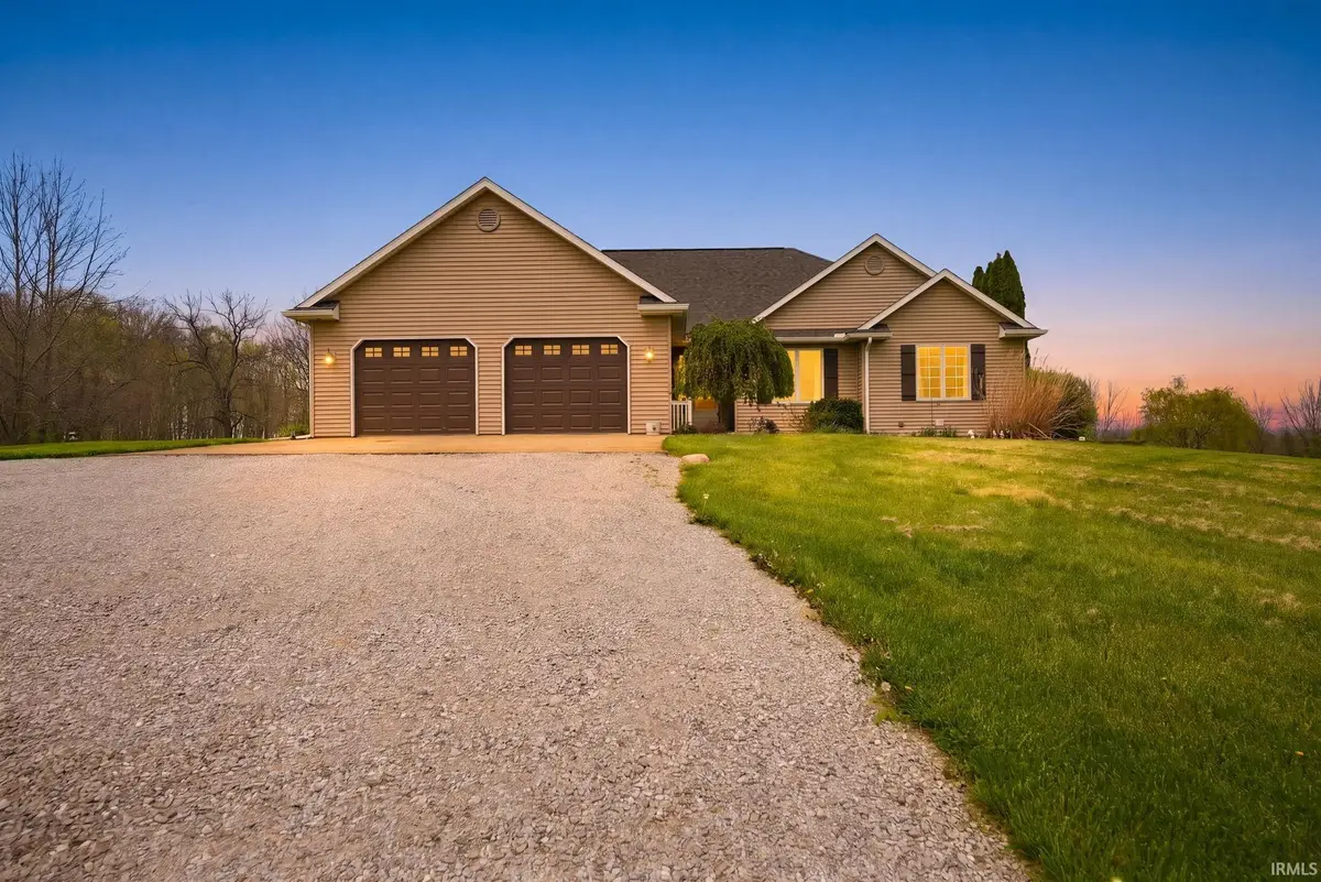 11505 E 850 N, Kendallville, IN 46755 - #1