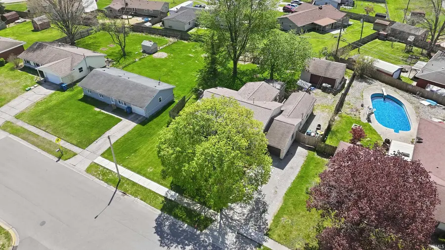 1412 Berwick Lane, New Haven, IN 46774 - #2