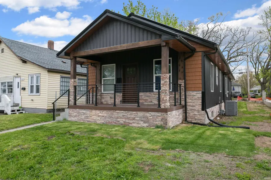 1229 Miner Street, South Bend, IN 46617 - #2