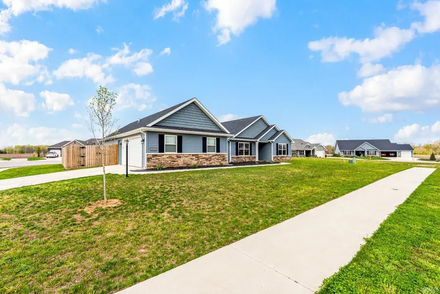 1002 Garber Drive, North Manchester, IN 46962 - #3