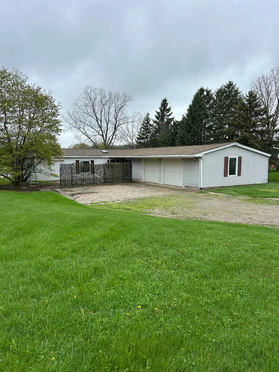 220 Ln 101 Long Beach Lake, Fremont, IN 46737 - #2