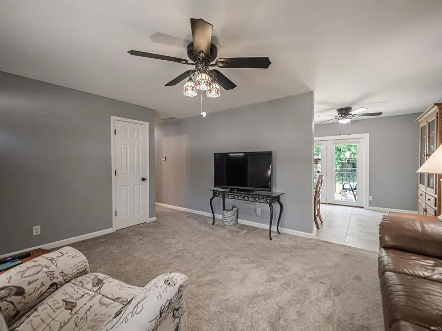 516 N Grant Street, Chandler, IN 47610 - #3