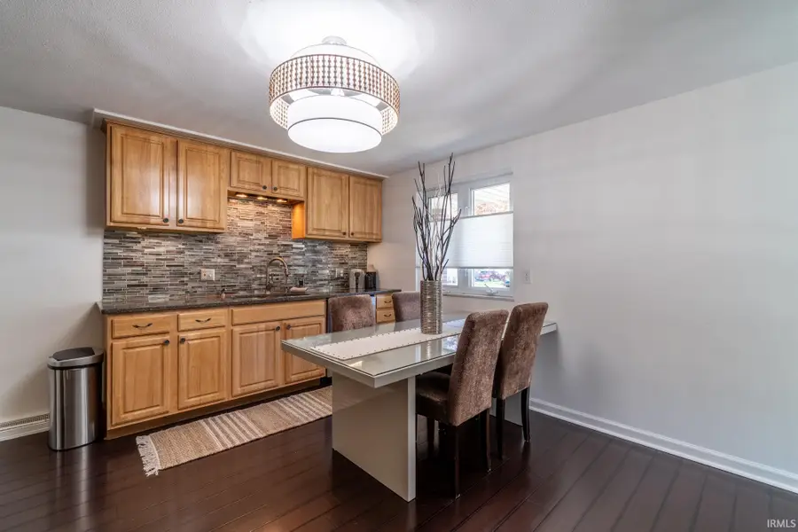 9521 Carriage Lane, Fort Wayne, IN 46804 - #3