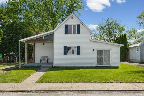 59 W White Street, Frankfort, IN 46071