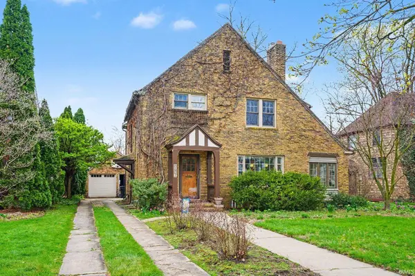 1716 E Wayne Street, South Bend, IN 46615