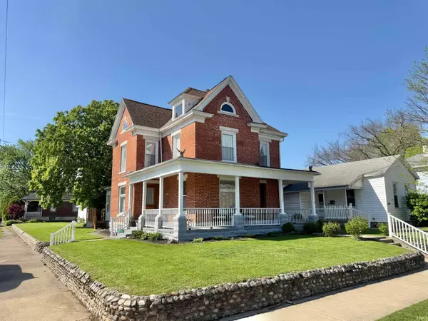 1329 E Market Street, Logansport, IN 46947