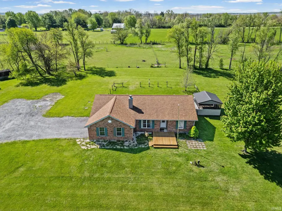 1109 E Creekside Court, Battle Ground, IN 47920 - #3