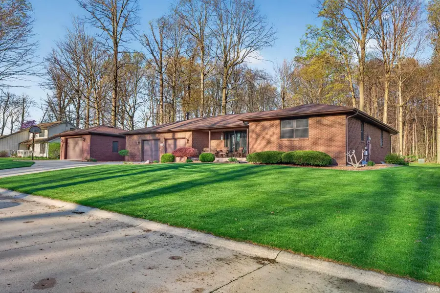 616 Walnut Drive, Albion, IN 46701 - #2