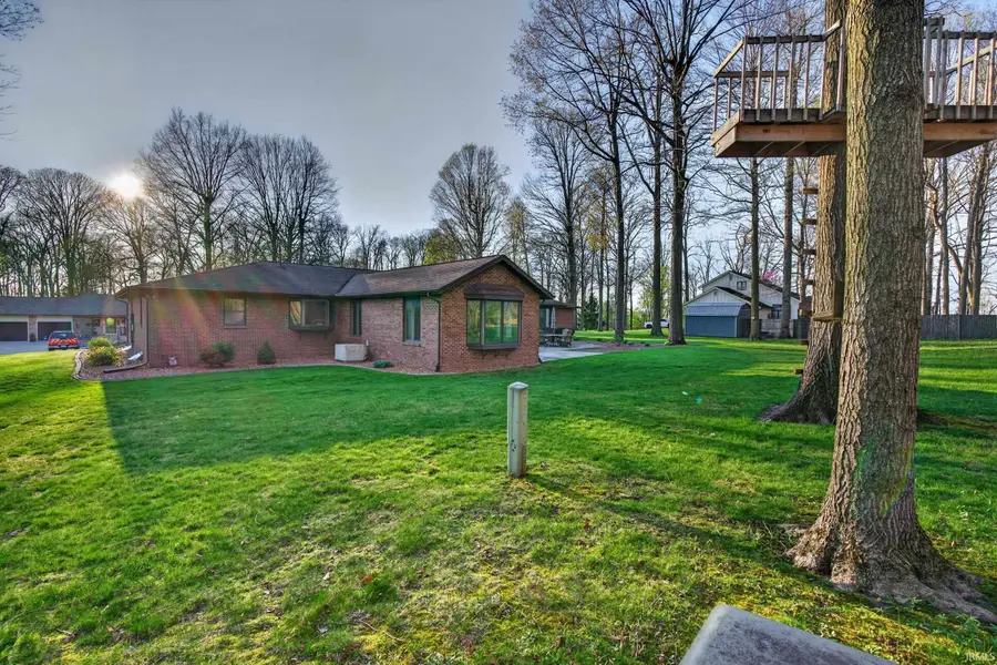 616 Walnut Drive, Albion, IN 46701 - #3