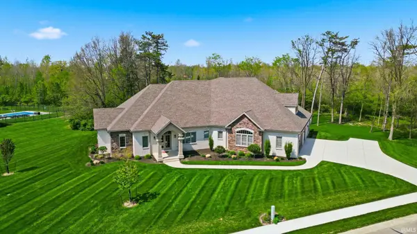 1501 N Legend Court, Muncie, IN 47304