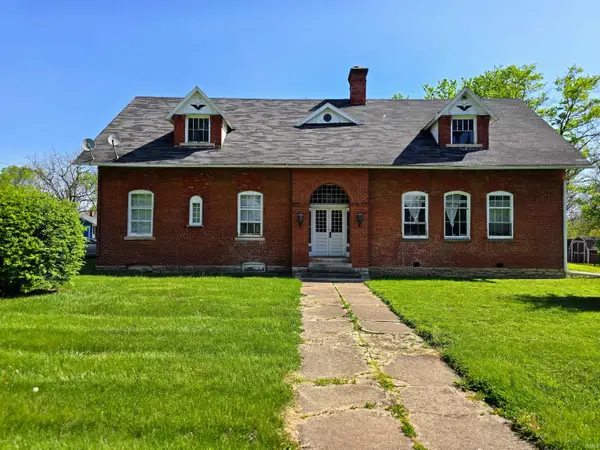 1526 S Burlington Drive #1 and 2, Muncie, IN 47302