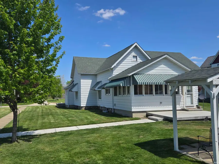 401 E 3rd Street, Brookston, IN 47923 - #3