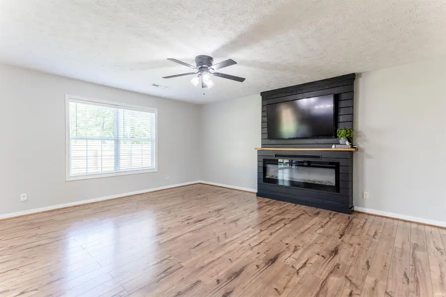 9434 Hedgewood Court, Evansville, IN 47725 - #3