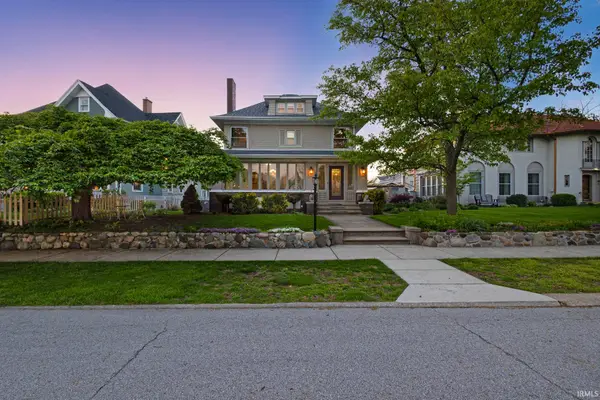 337 Edgewater Drive, Mishawaka, IN 46545