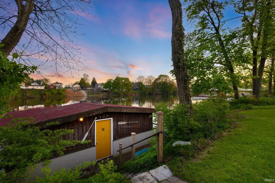 337 Edgewater Drive, Mishawaka, IN 46545 - #2