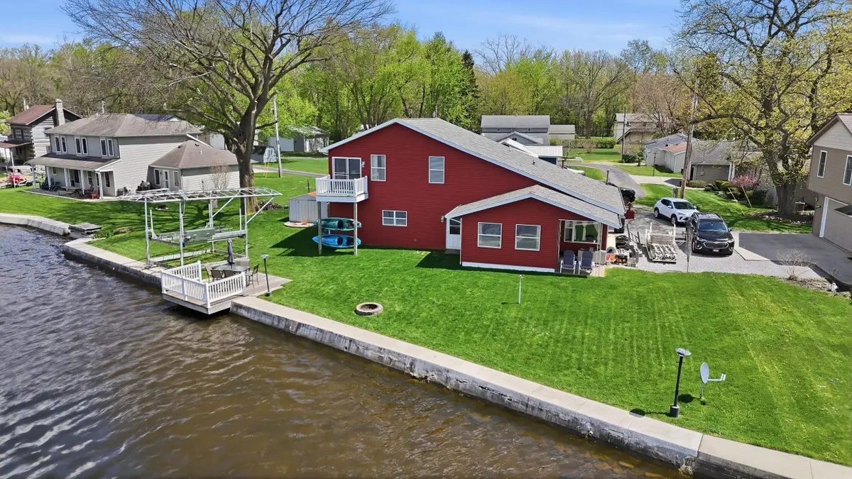 700 Lane 136 Turkey Lake, Hudson, IN 46747 - #1