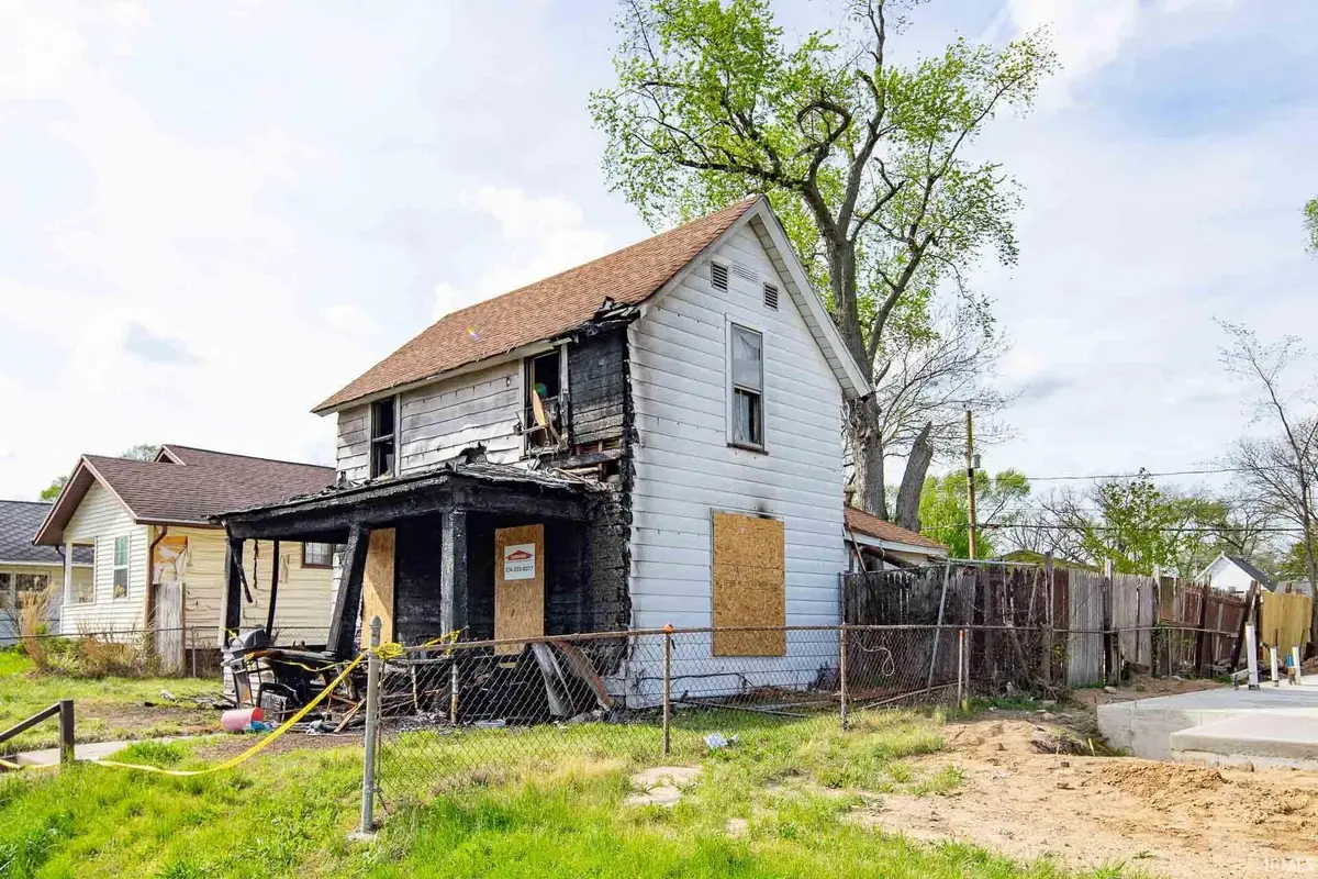 1149 Miner Street, South Bend, IN 46617 - #1