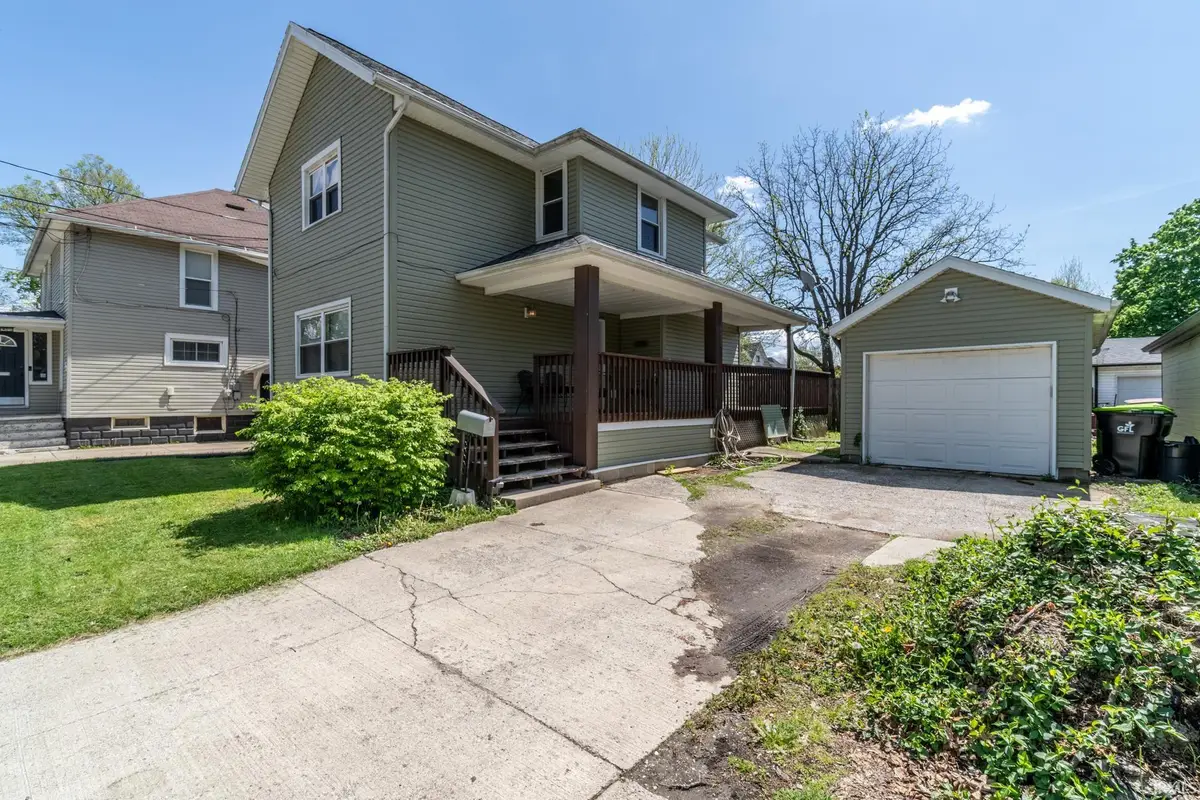 325 Randolph Street, Huntington, IN 46750 - #1