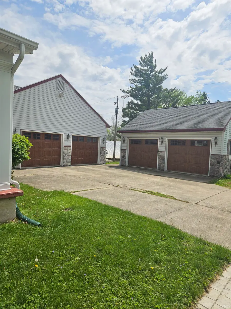 1503 High Street, Decatur, IN 46733 - #2