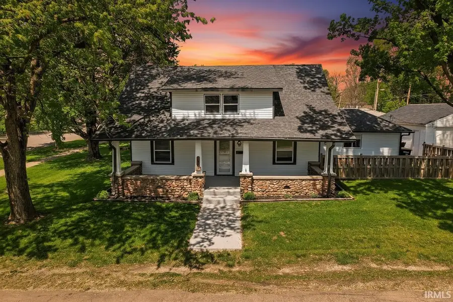 103 E Harrison Street, Delphi, IN 46923 - #2