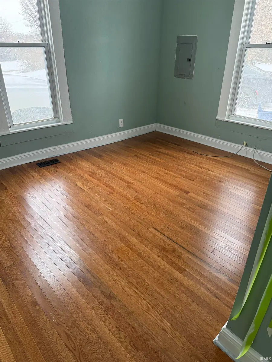 900 E Cherry Street, Petersburg, IN 47567 - #2