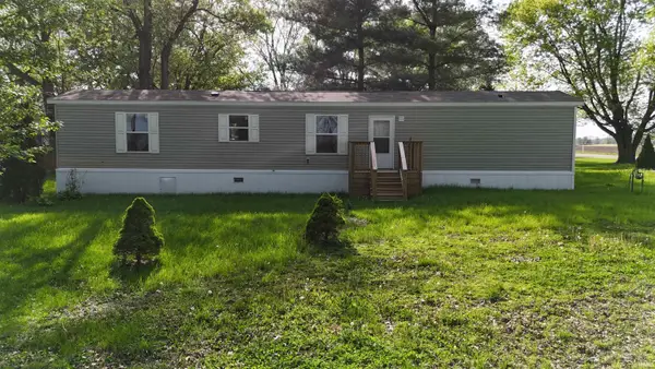 206 E 1st Street, Burnettsville, IN 47926