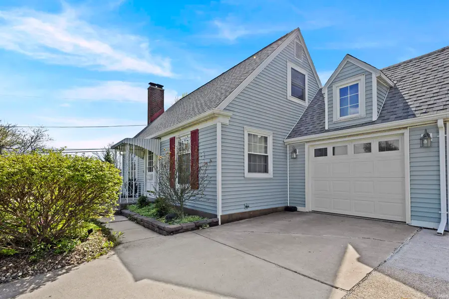 2521 Bolton Drive, Fort Wayne, IN 46805 - #2