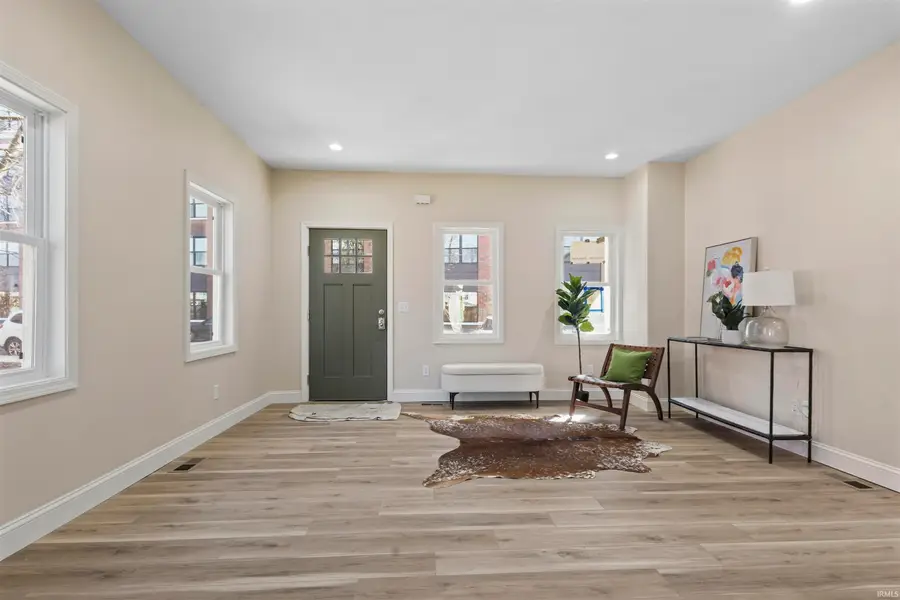 816 Lavina Street, Fort Wayne, IN 46802 - #3