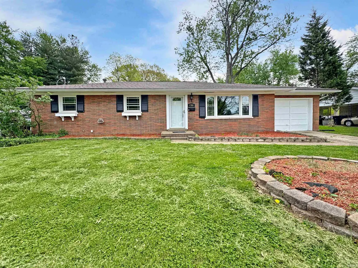 1701 N Thomas Avenue, Evansville, IN 47711 - #1