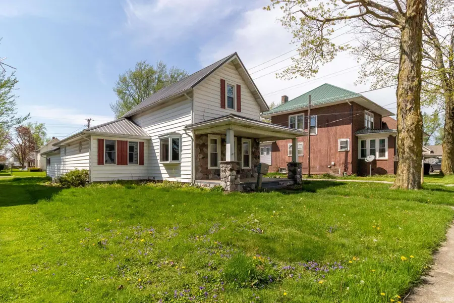 152 Metzler Avenue, Nappanee, IN 46550 - #2