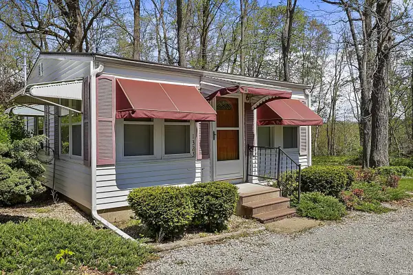 1323 Ichabod Lane, Monticello, IN 47960