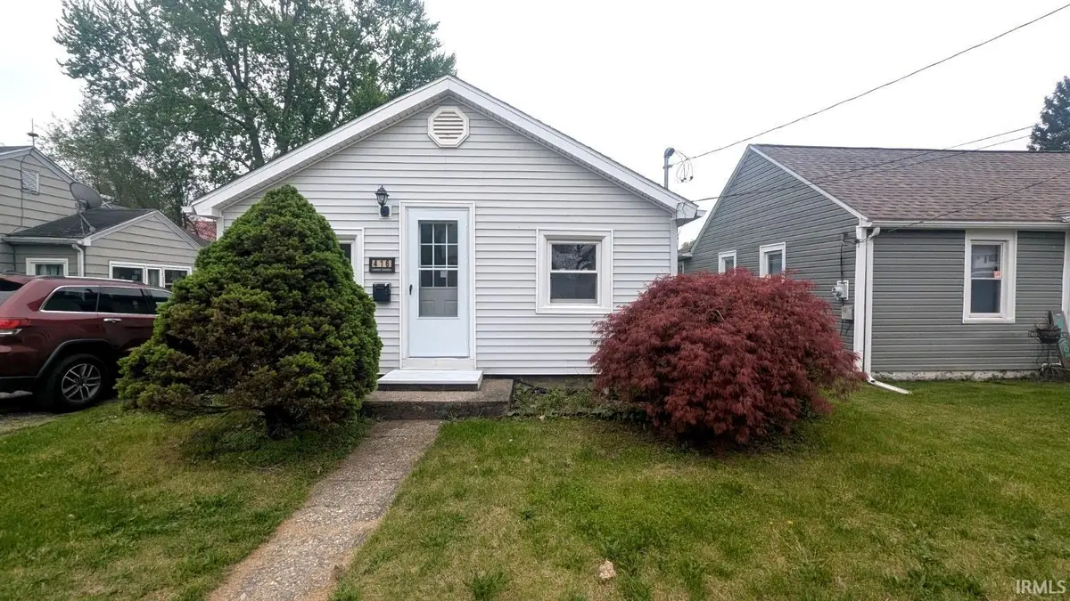 416 Prospect Avenue, Kendallville, IN 46755 - #1